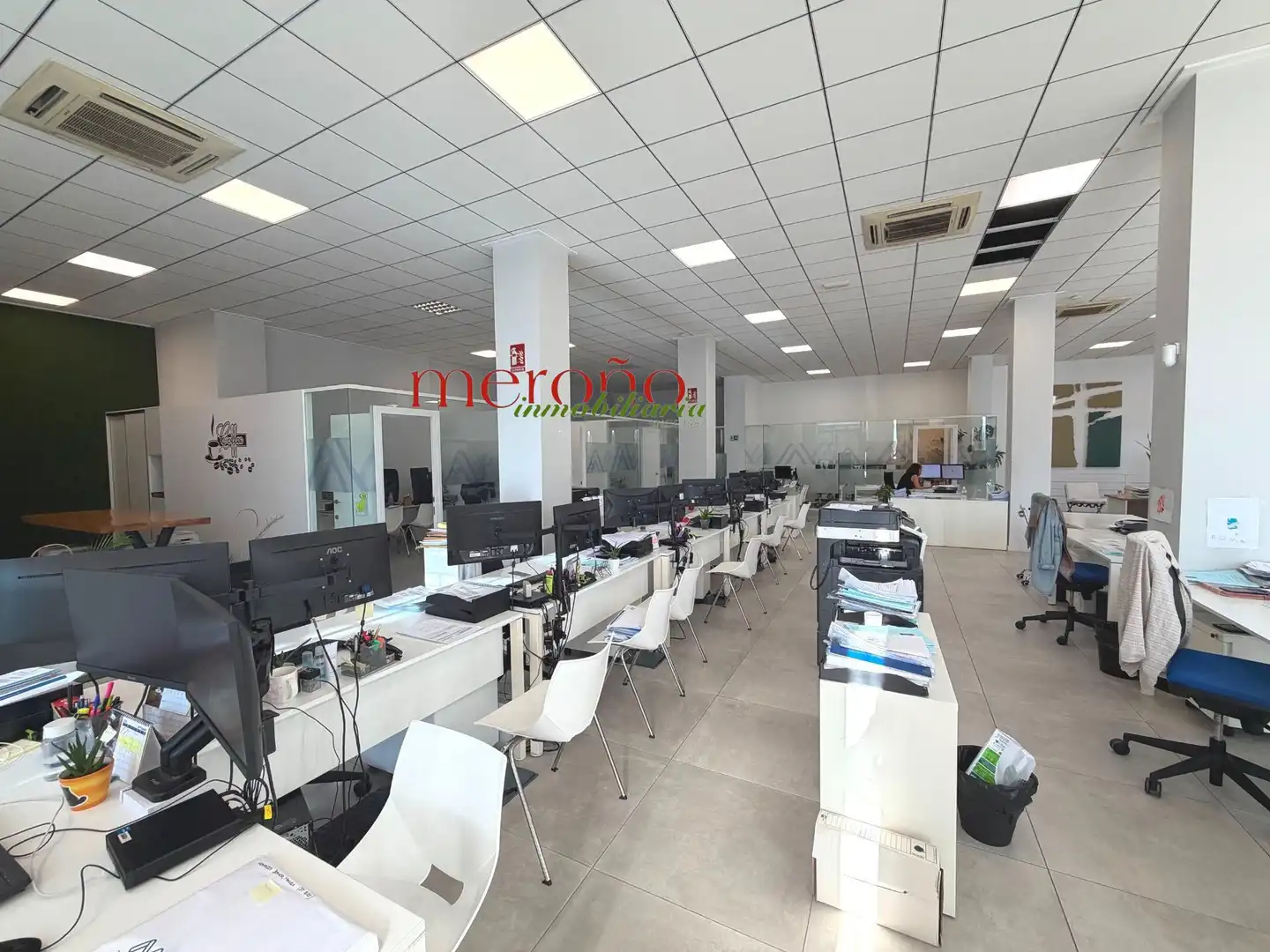 Local de alquiler en Elche / Elx con Aire acondicionado