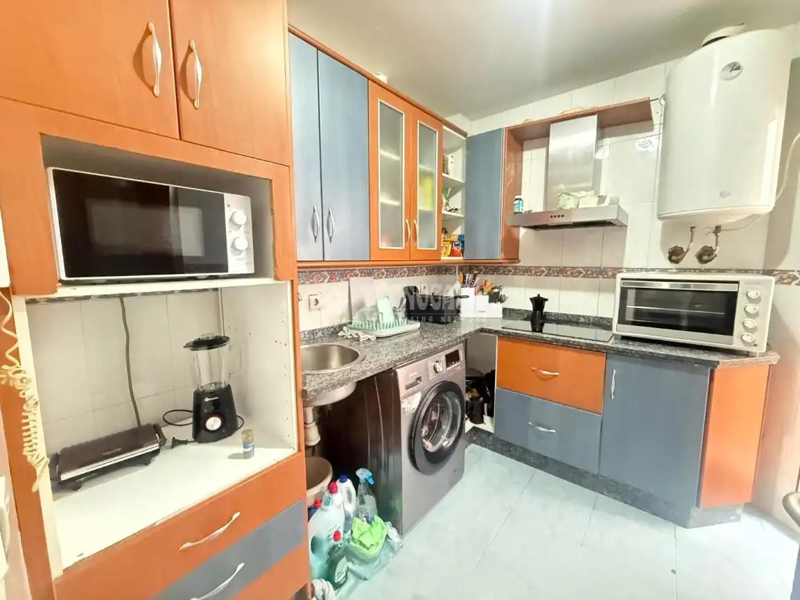 Kitchen of Flat for sale in Huelva