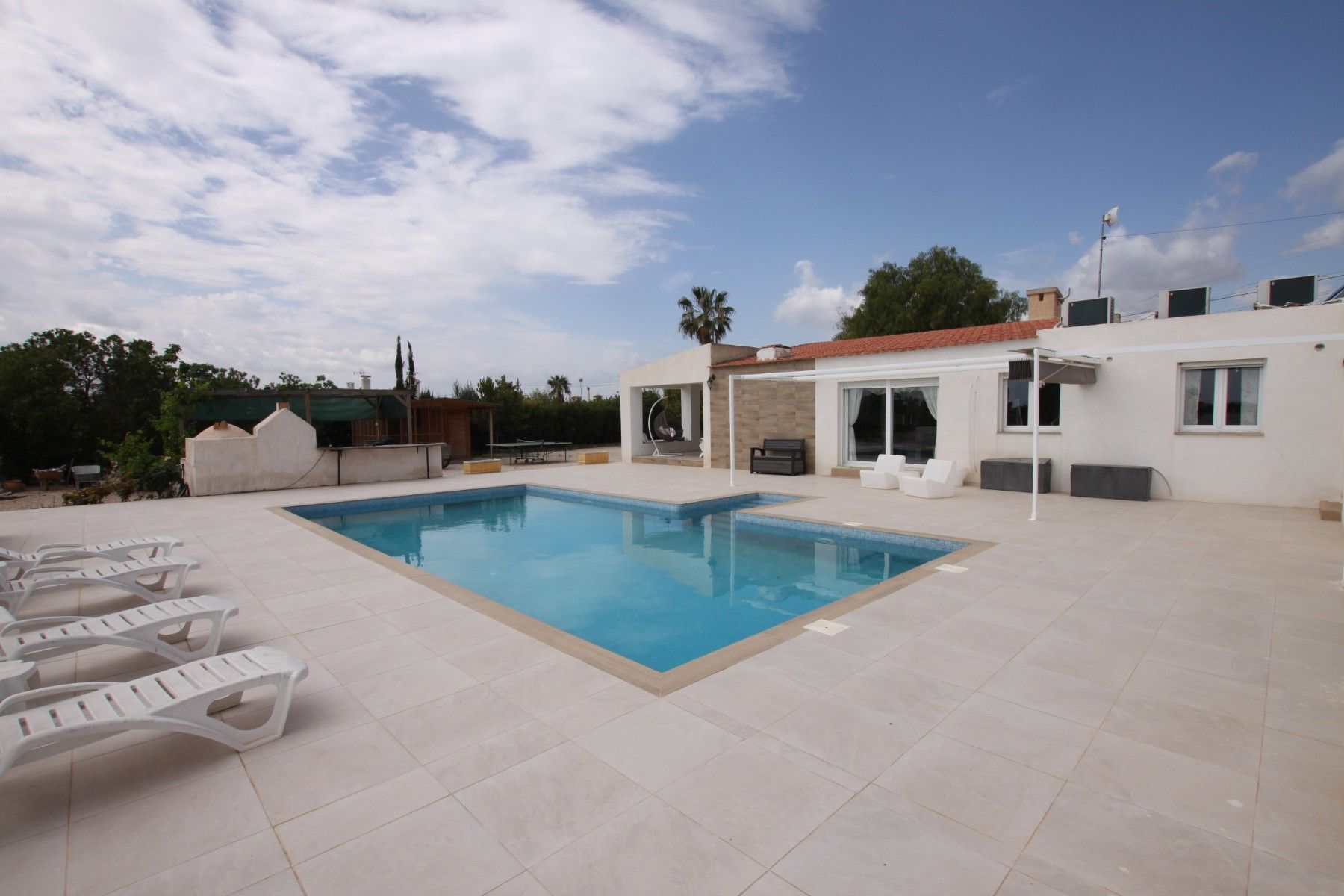 Swimming pool of Country house for sale in Crevillent  with Terrace
