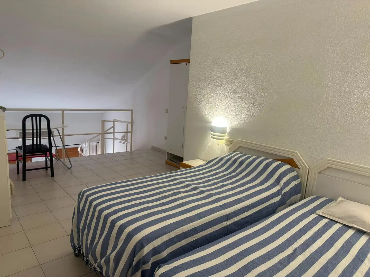 Dormitori de Apartament en venda en Murcia amb Aire condicionat, Calefacció i Moblat