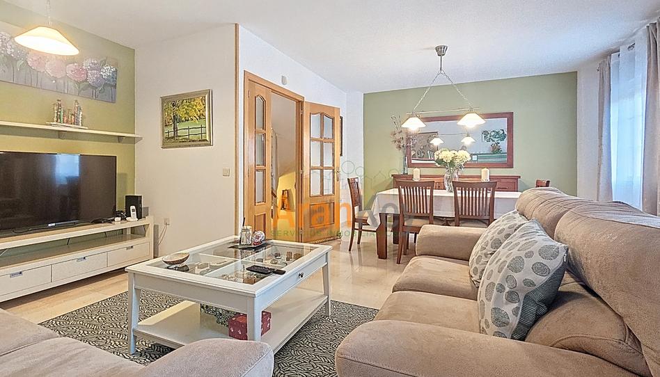 Foto 1 de Casa adosada en venda a Calle Vivaldi, Ontígola, Toledo