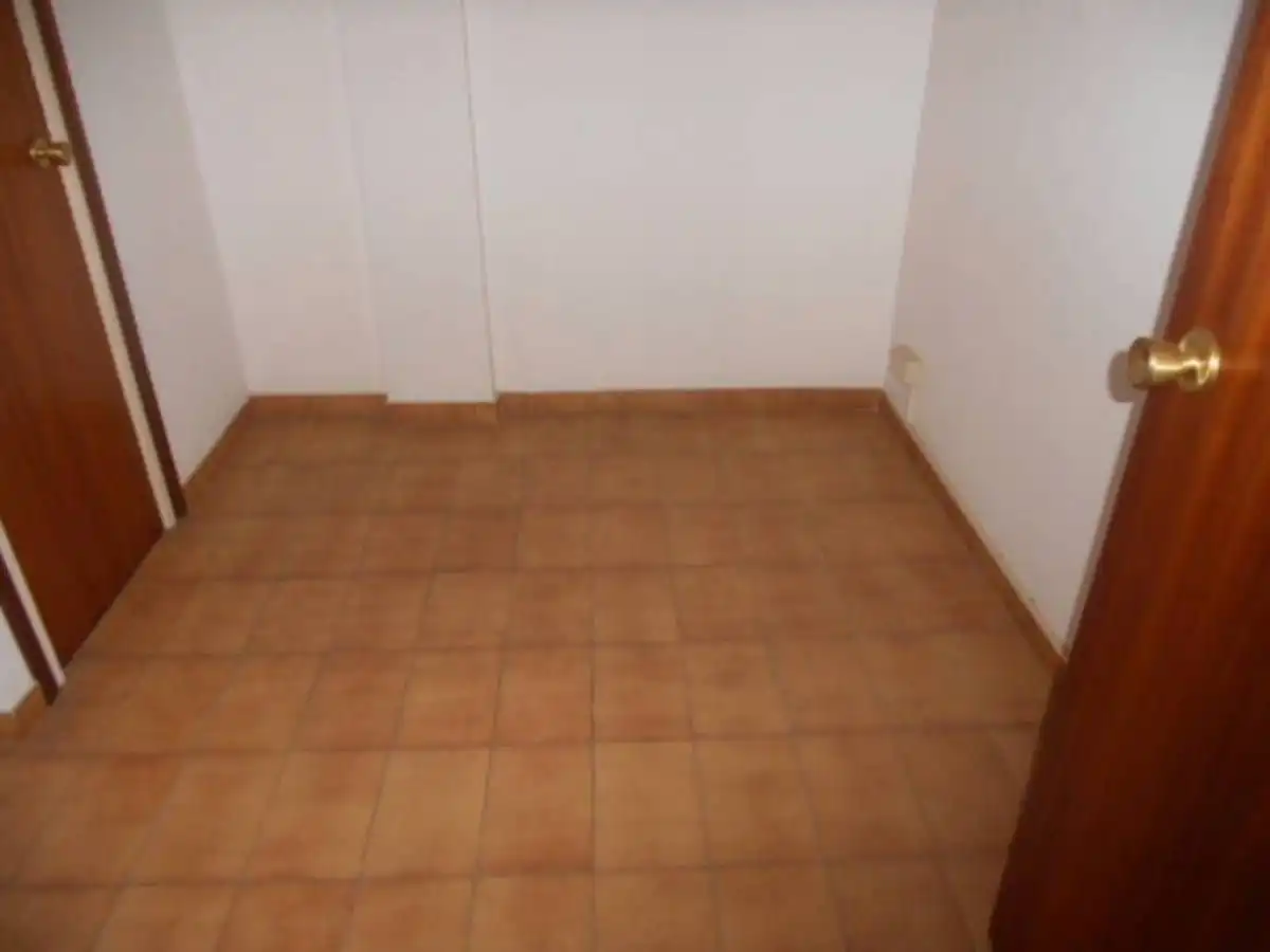 Office space to rent in Centre - Passeig i Rodalies, imagen 3