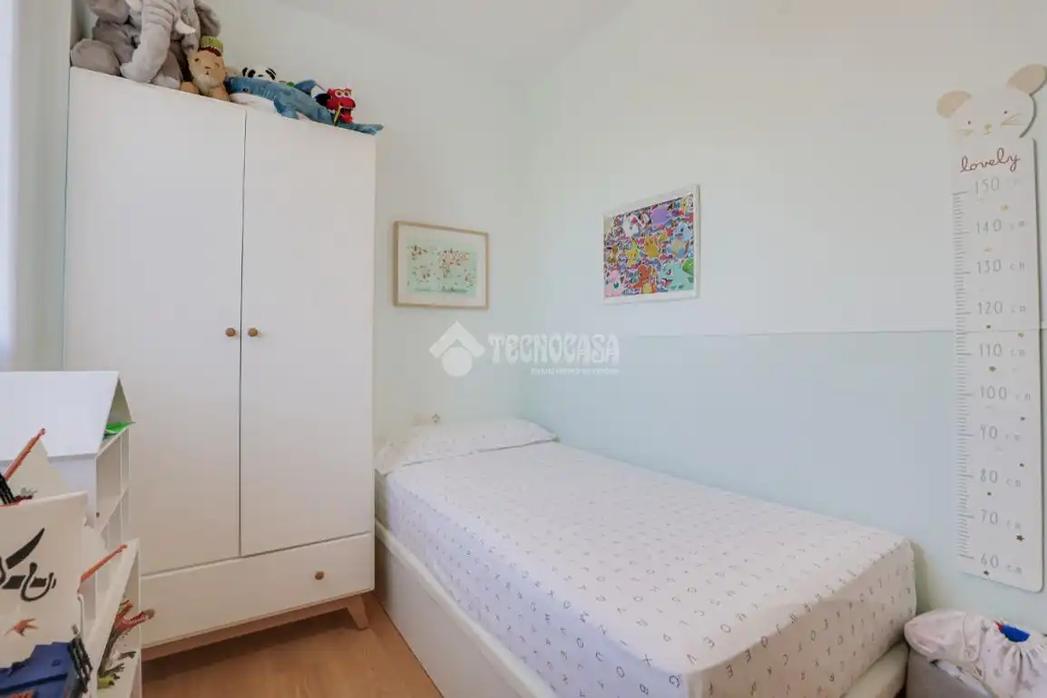 Bedroom of Flat for sale in Sant Boi de Llobregat  with Air Conditioner, Storage room and Balcony