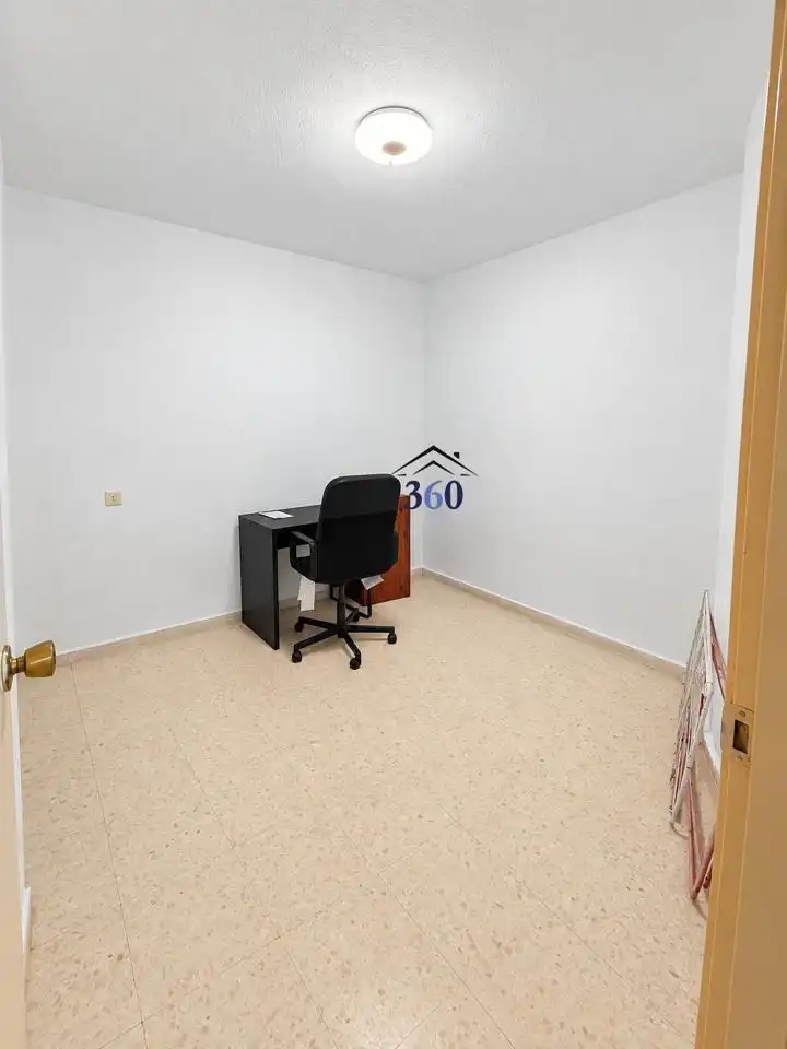 Flat for rent in Cáceres, Cáceres