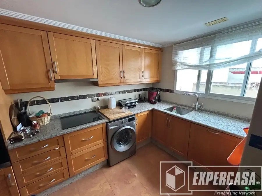 Cocina de Piso en venta en Riba-roja de Túria con Aire acondicionado y Terraza