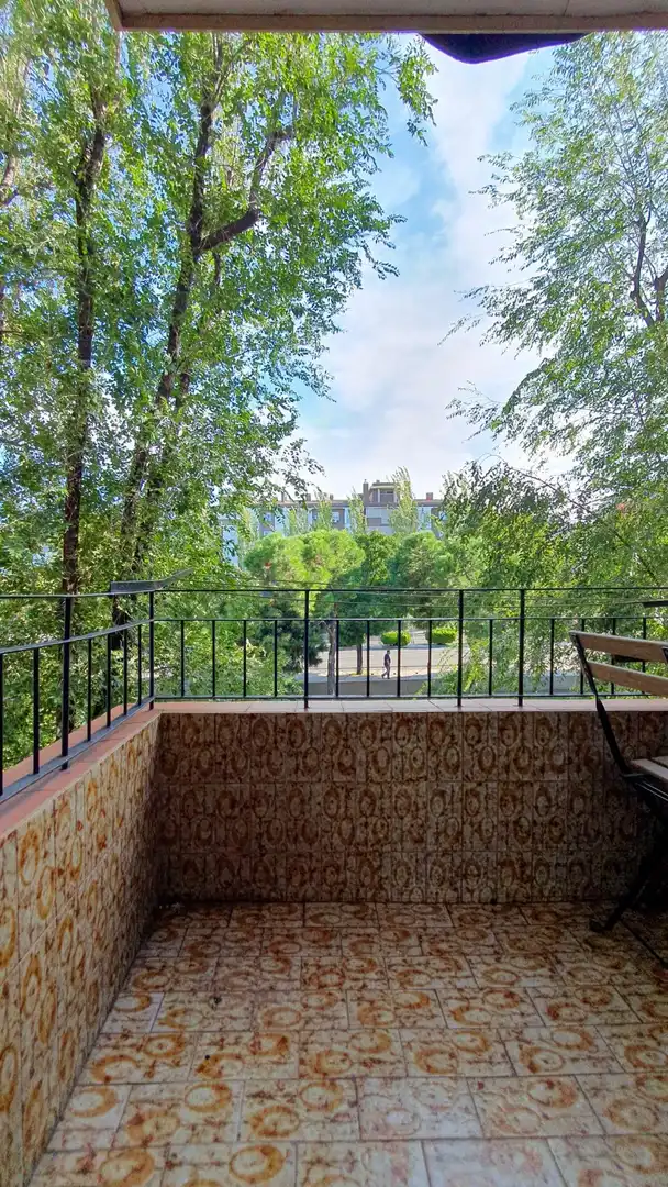 Terraza de Piso en venta en Madrid con Calefacción, Terraza y Amueblado