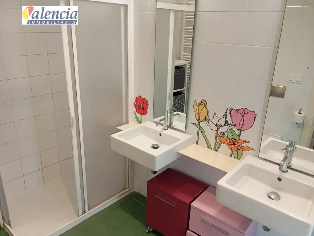 Bany de Casa adosada en venda en Bétera amb Jardí privat, Terrassa i Balcó