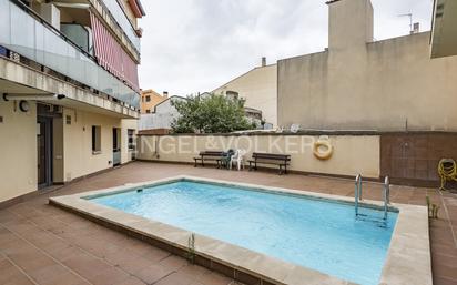 Swimming pool of Attic for sale in Terrassa  with Air Conditioner, Swimming Pool and Balcony