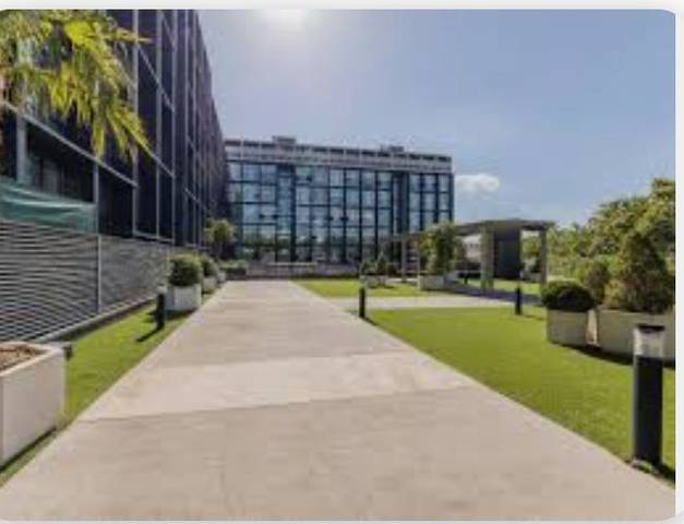 Garaje en Venta en CERRO DEL AGUILA en Polígono Industrial Sur