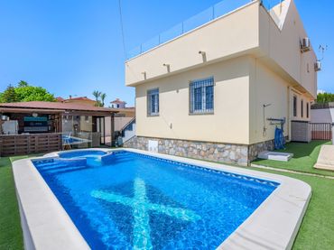 Maison avec piscine à vendre à Benijófar