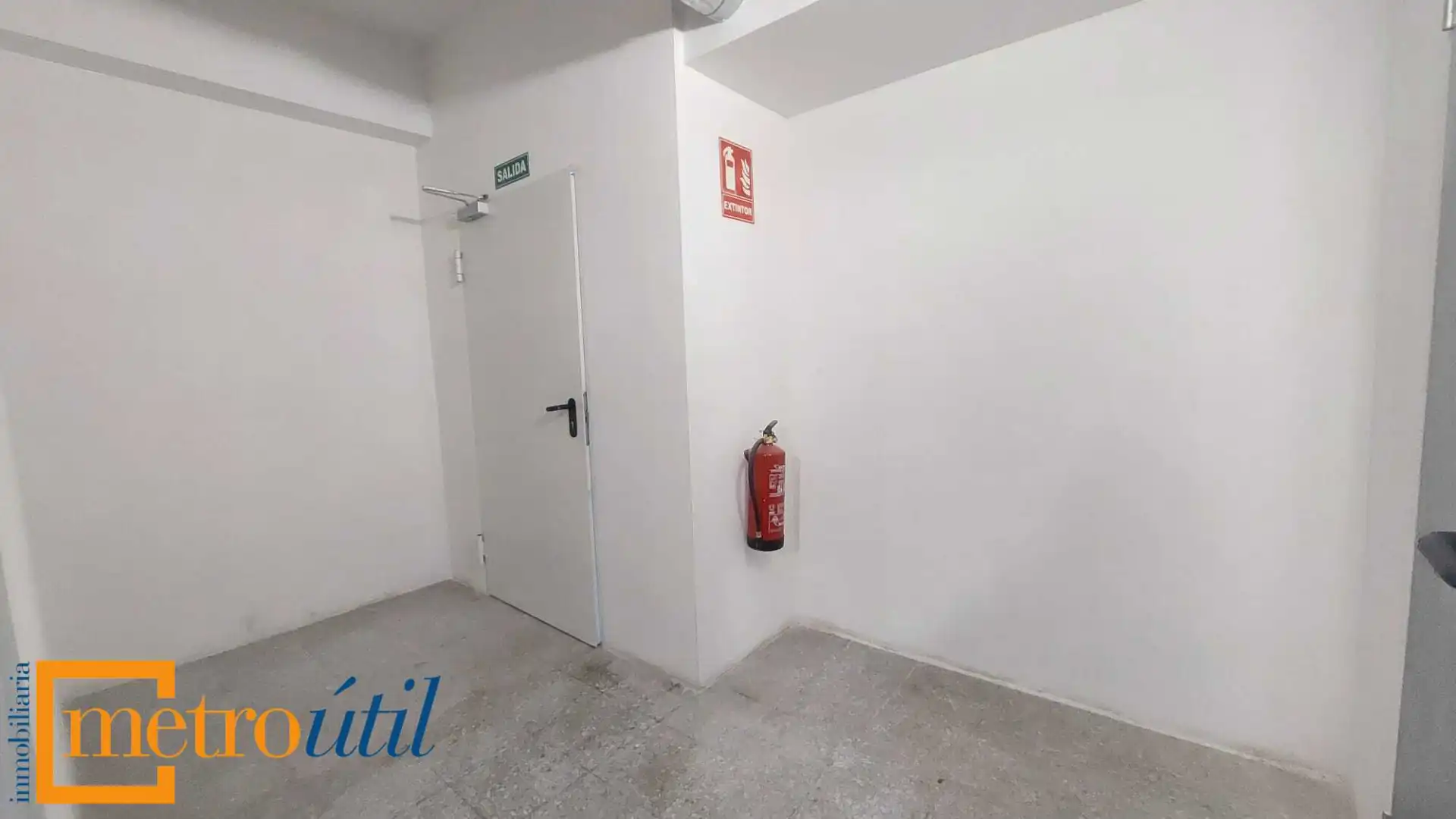 Storage room for sale in Salamanca