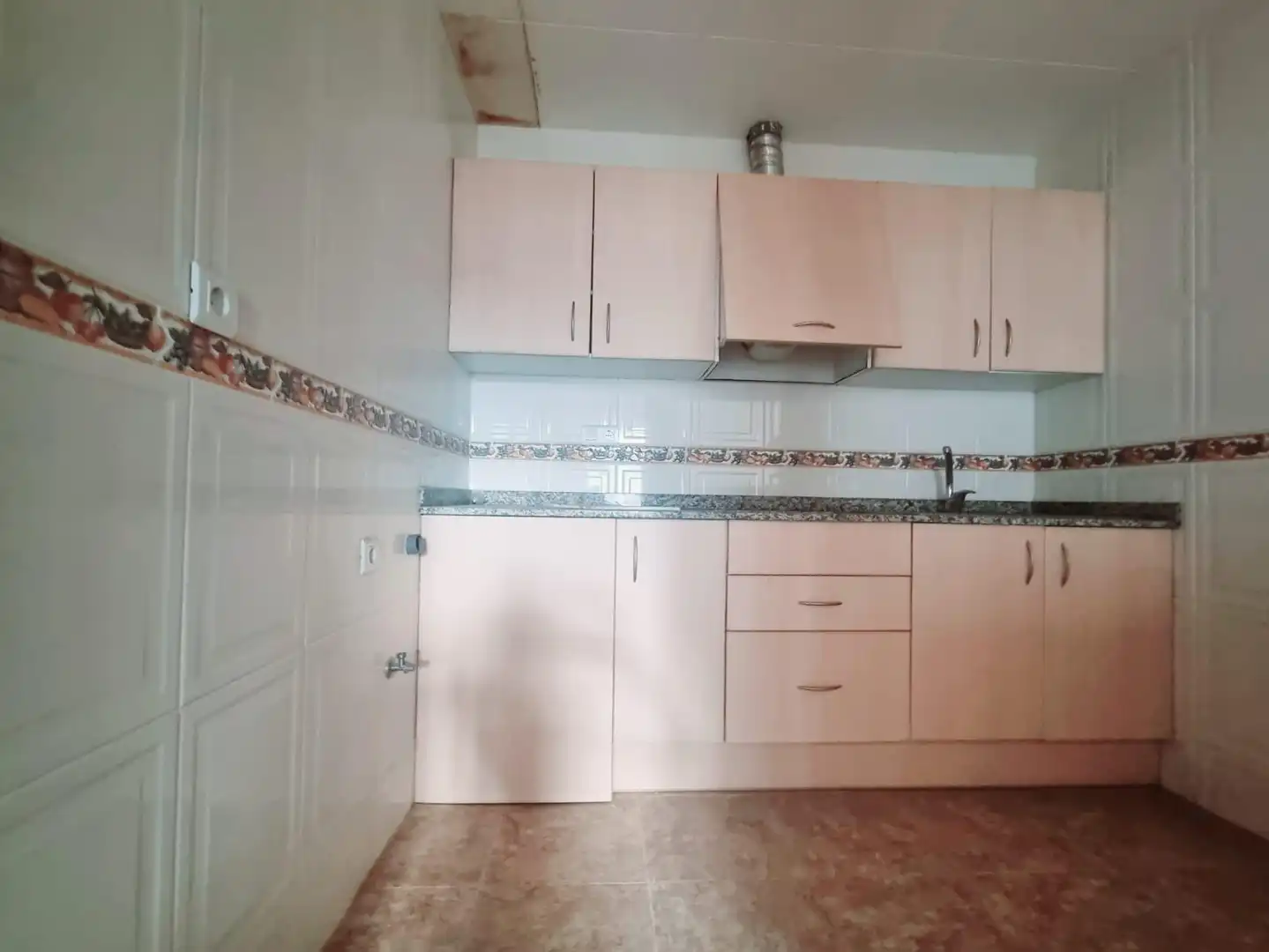 Cuina de Casa o xalet en venda en La Galera  amb Jardí privat i Balcó