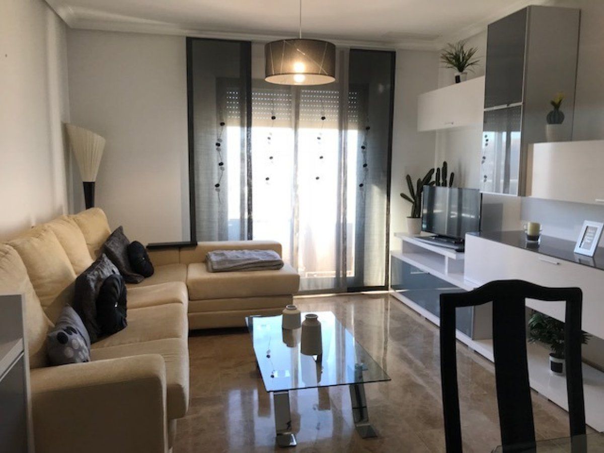 Sala de estar de Piso en venta en Elche / Elx con Aire acondicionado, Parquet y Terraza