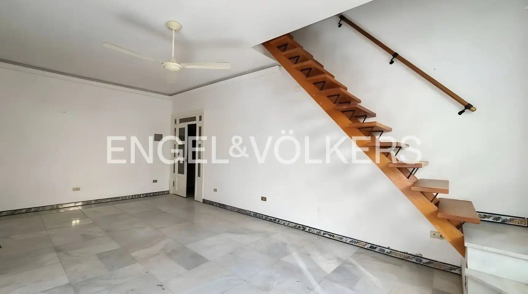 Casa o chalet en venta en Sanlúcar la Mayor con Calefacción