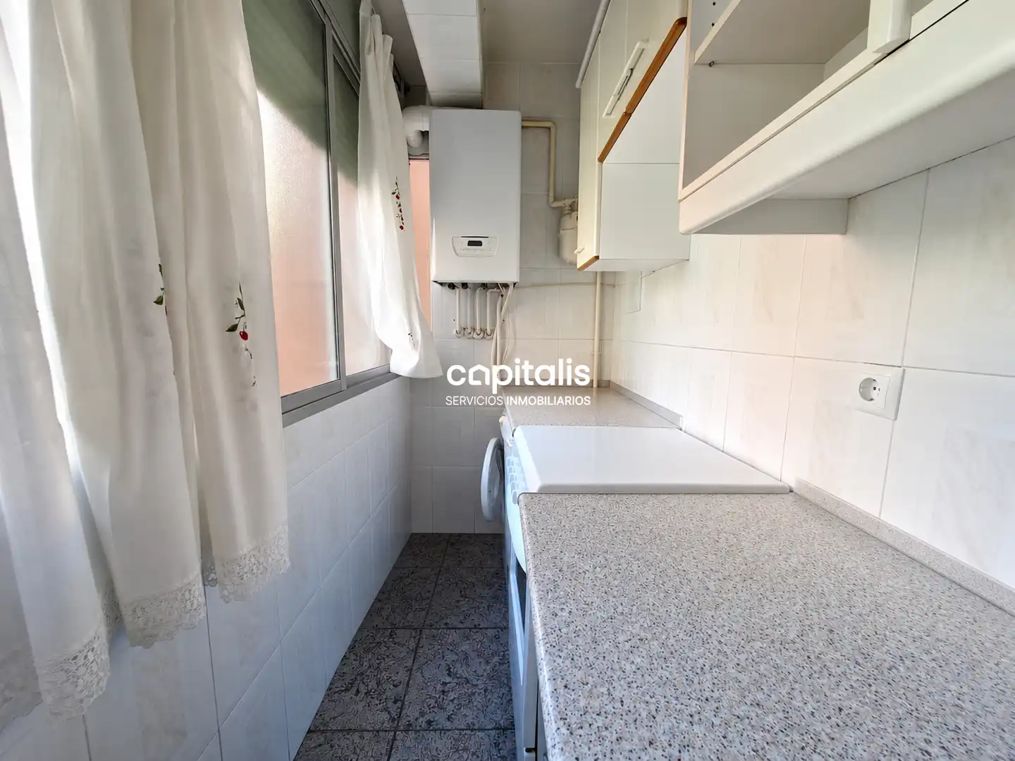 Küche von Wohnung zur Miete in Madrid mit Klimaanlage und Heizung