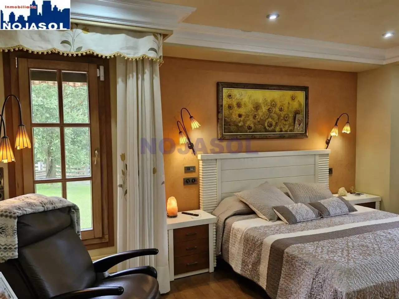 Habitación de Casa o chalet en venta en Noja con Aire acondicionado, Calefacción y Jardín privado