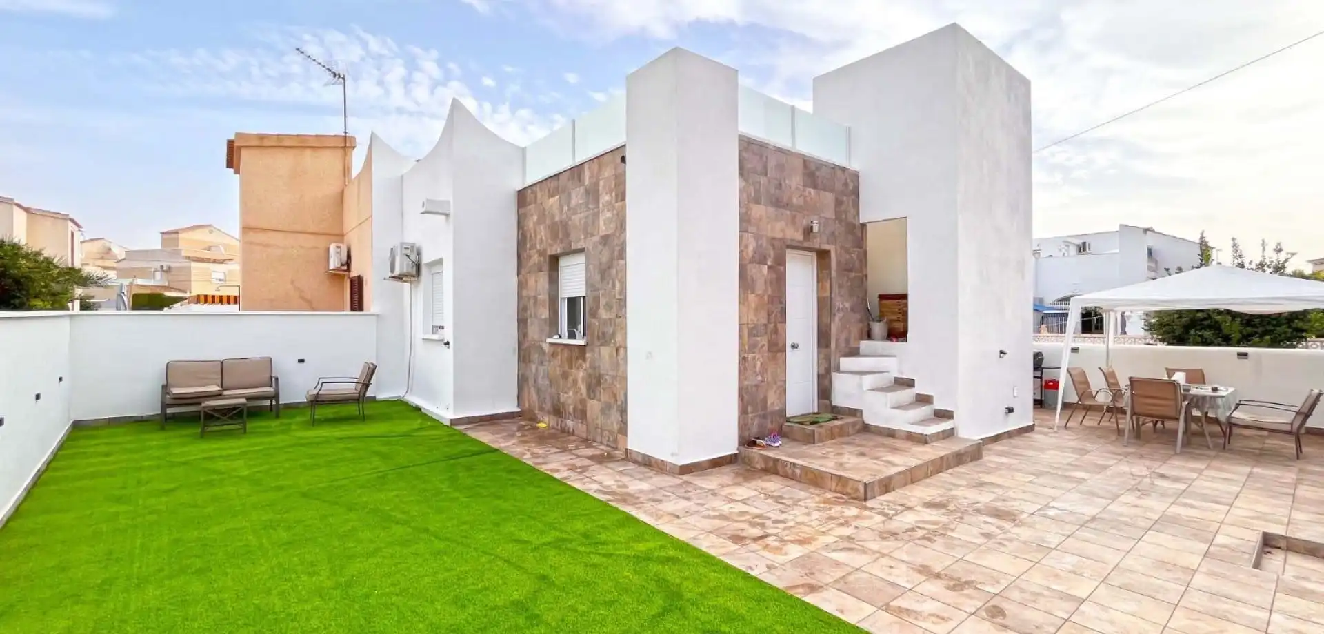 Villa con giardino in vendita a Calle del Jabalí