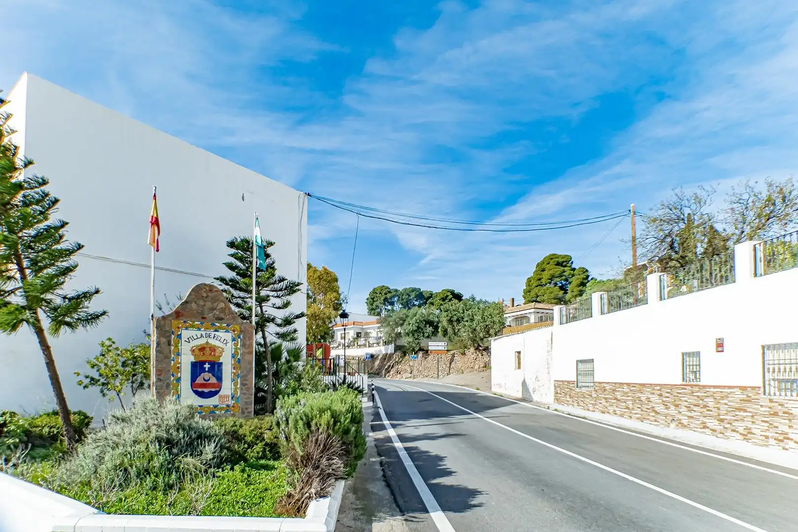 Vista exterior de Casa o xalet en venda en Felix amb Jardí privat, Piscina i Balcó