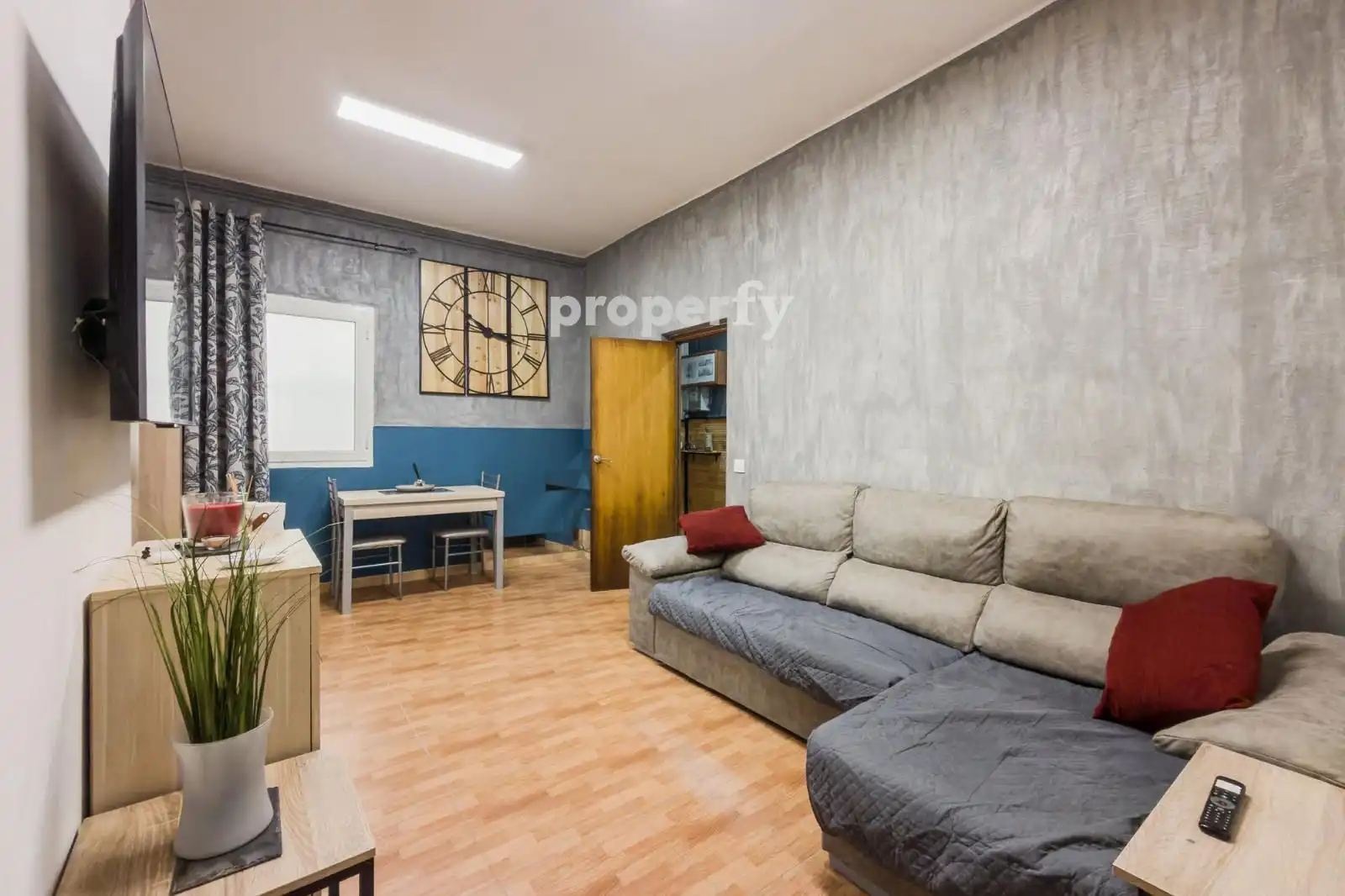 Pis en venda a Campoamor, Centre