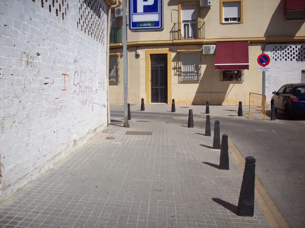 Business premises for sale in Palma del Río, imagen 4
