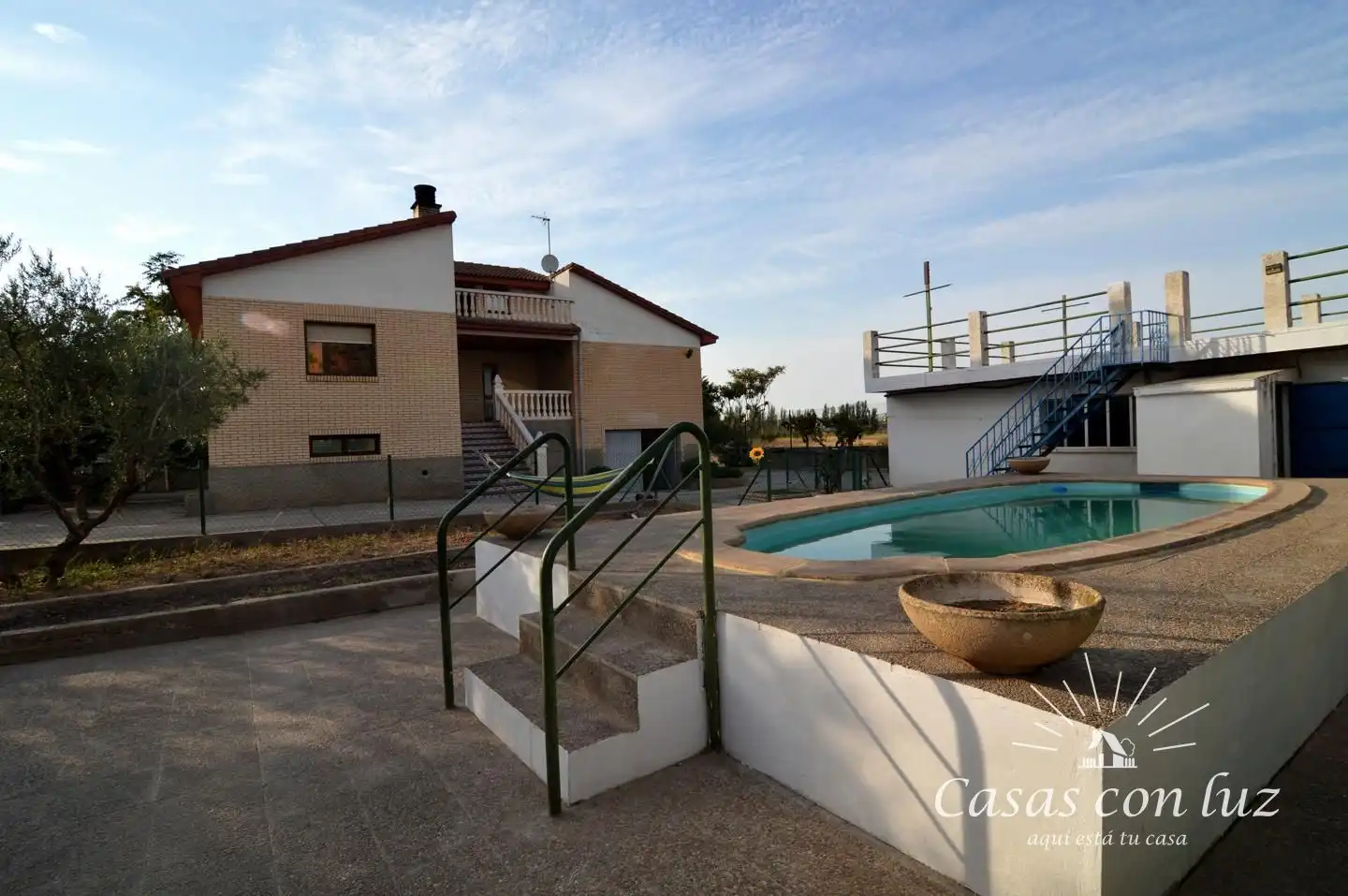 Piscina de Casa o chalet en venta en Zaragoza con Jardín privado, Trastero y Piscina