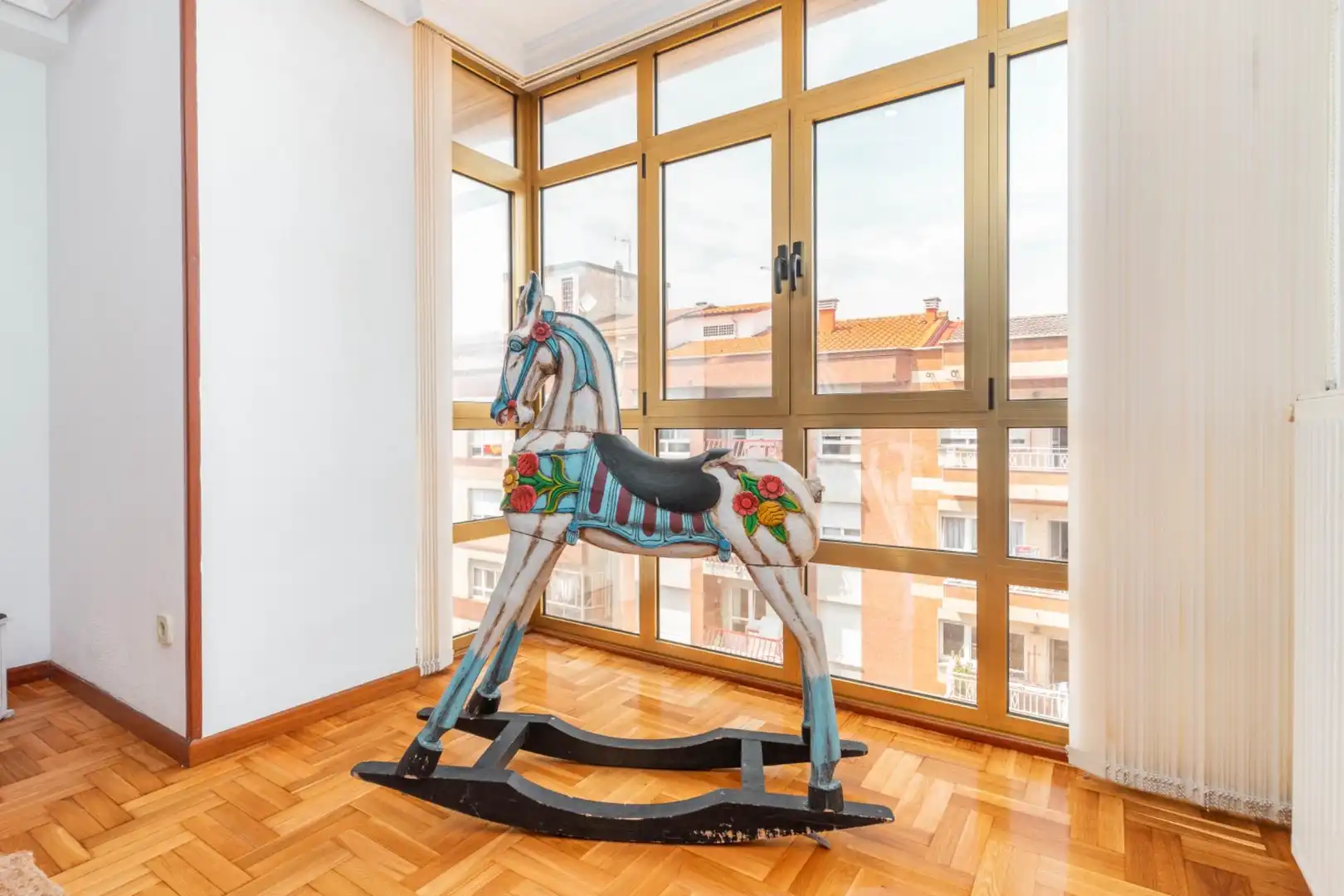 Dormitori de Dúplex en venda en Gijón  amb Calefacció i Traster