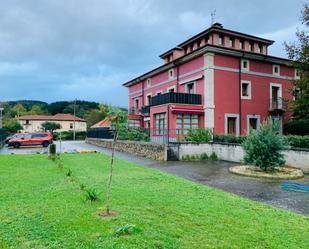 Außenansicht von Dachboden miete in Valle de Mena mit Heizung und Möbliert