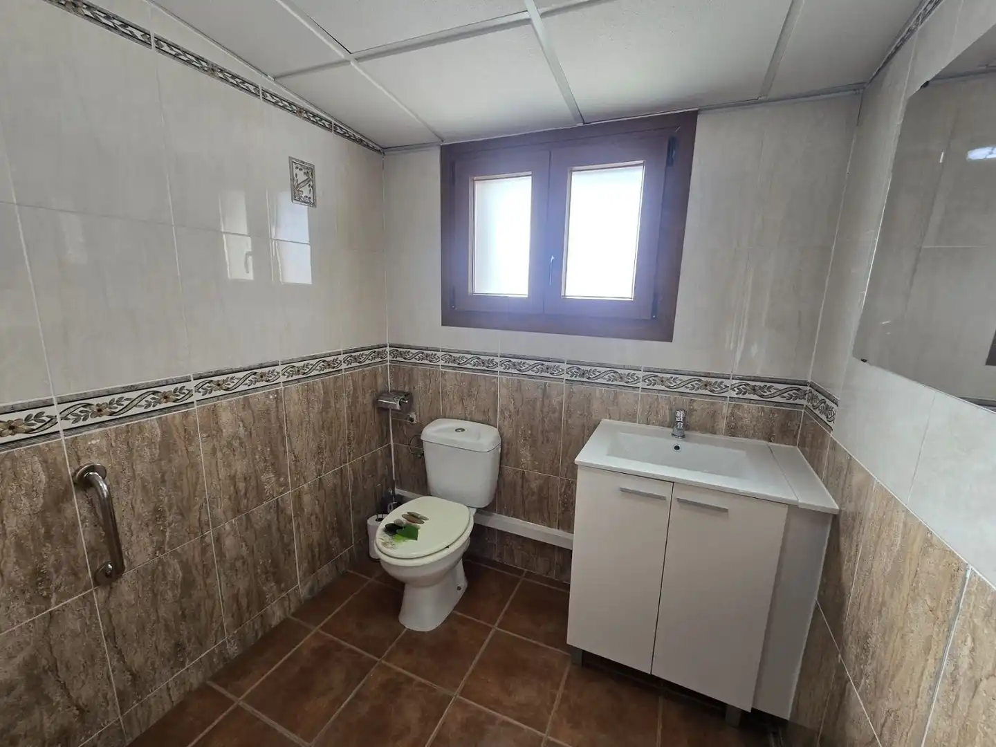 Baño de Casa o chalet en venta en Villena con Jardín privado, Terraza y Piscina