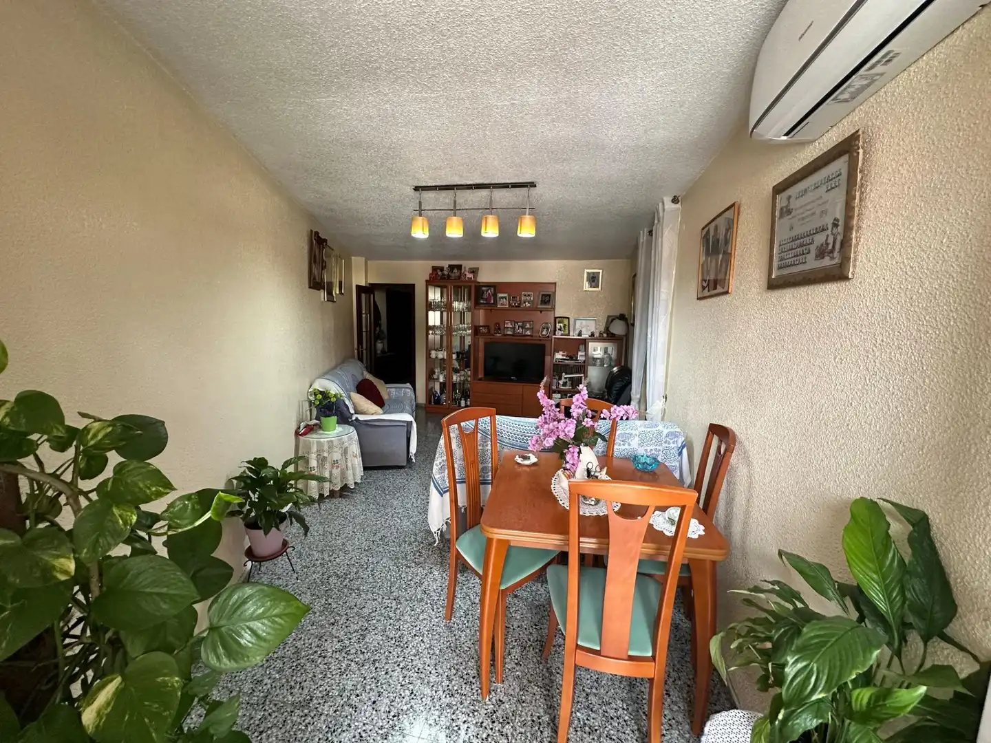 Living room of Flat for sale in Benidorm  with Air Conditioner, Heating and Terrace