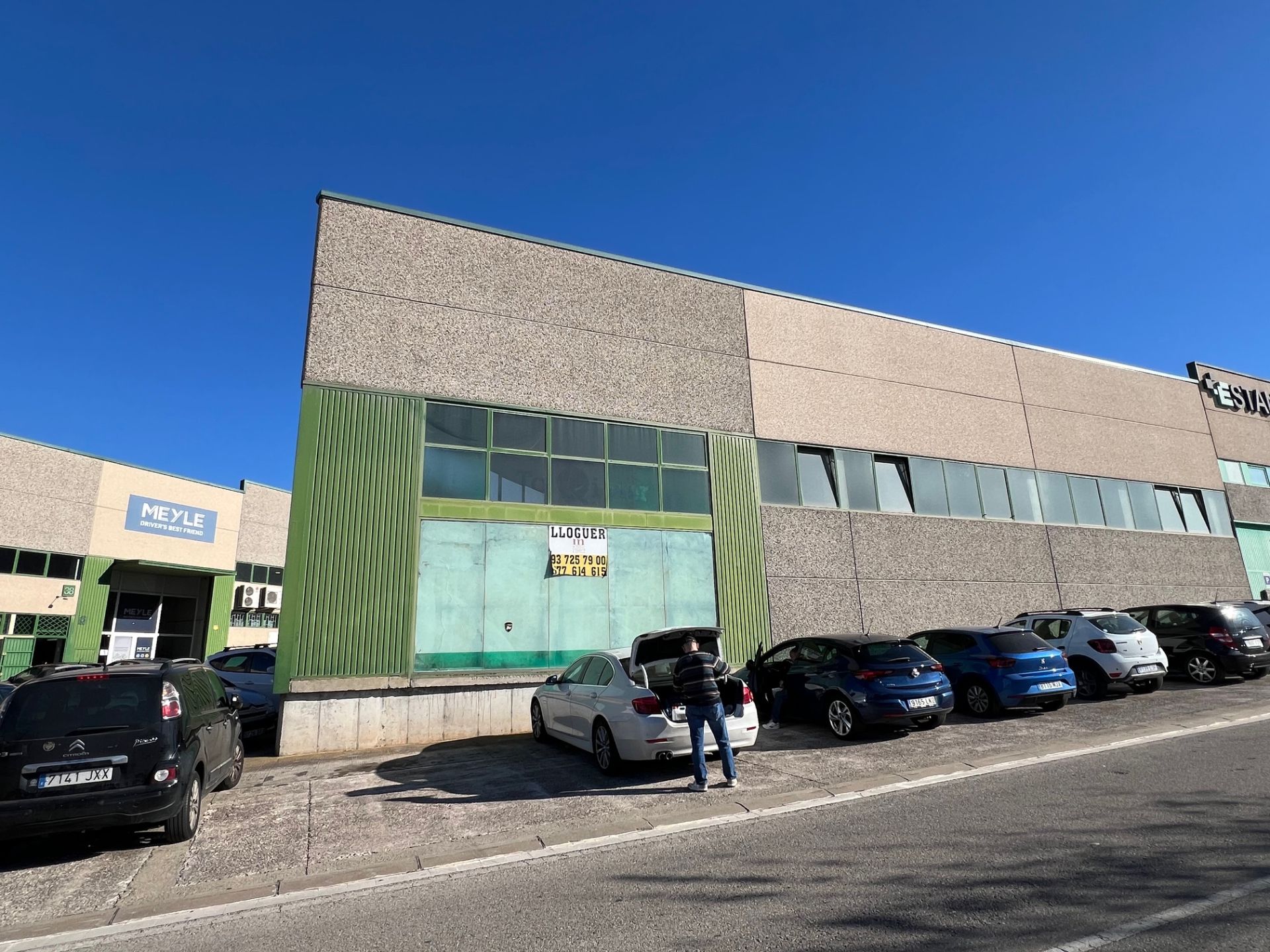Industrial buildings to rent in Avinguda Puig dels Tudons, Zona Industrial
