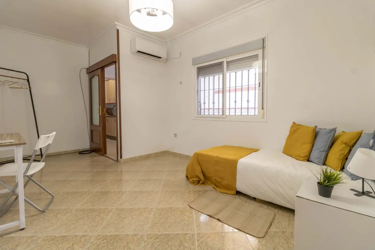 Casa adosada en venda a Tablada