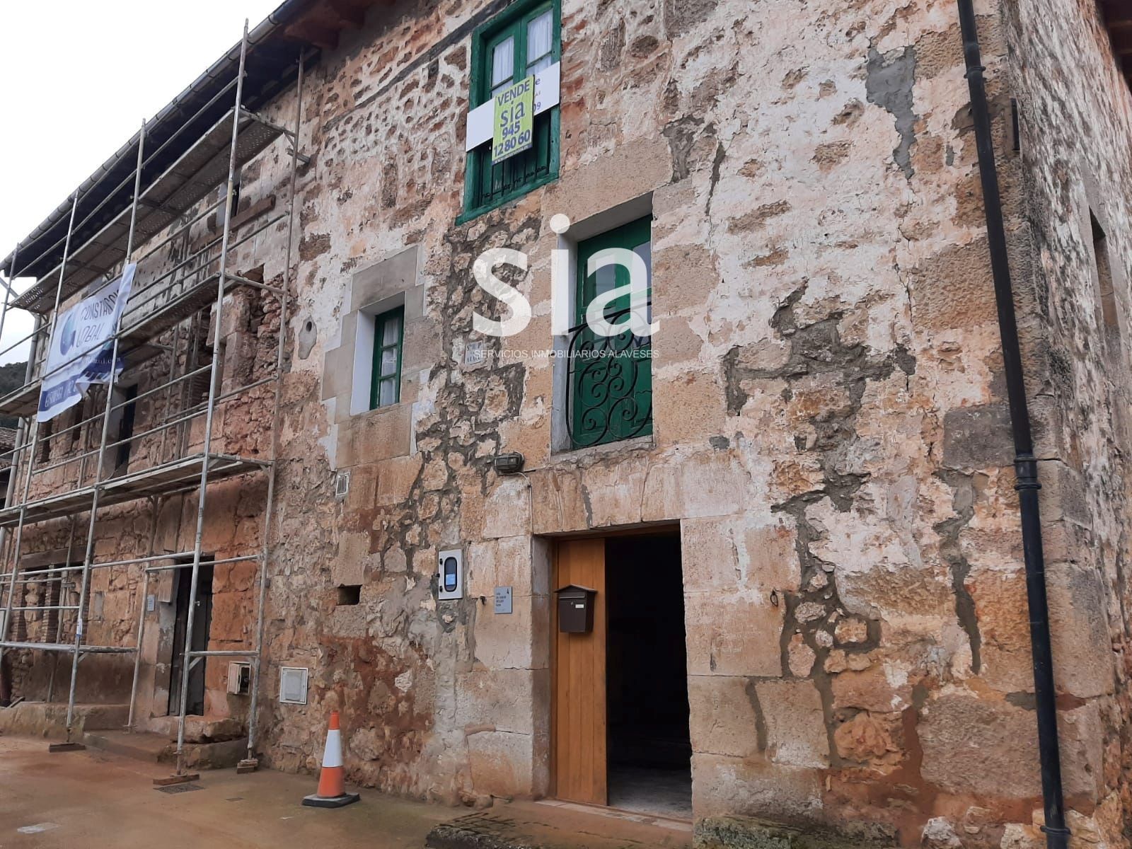 Exterior view of House or chalet for sale in Zambrana  with Private garden and Storage room