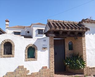 Exterior view of House or chalet for sale in Chiclana de la Frontera