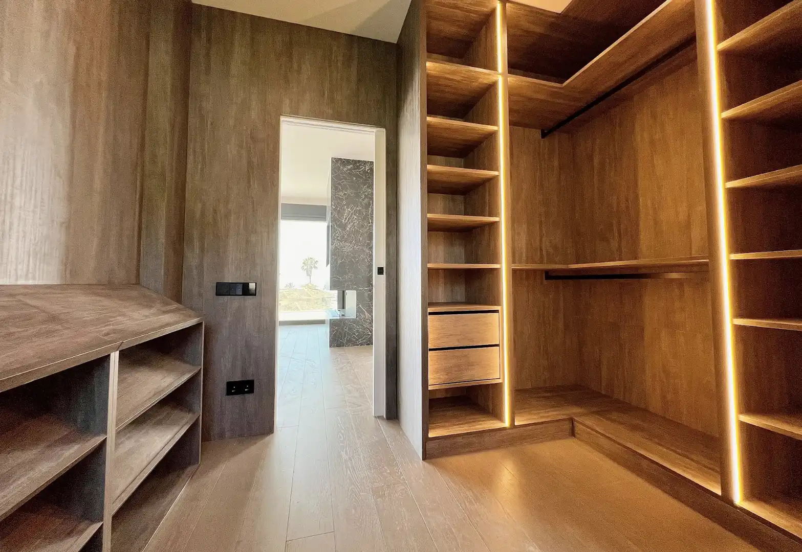 Haus oder Chalet zum Verkauf in Marbella mit Klimaanlage, Heizung und Privatgarten