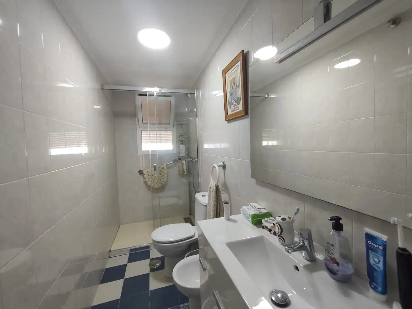 Badezimmer von Haus oder Chalet zum Verkauf in Gines mit Klimaanlage, Heizung und Schwimmbad