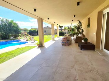 Villa avec piscine à vendre à Carretera la Mediana 31