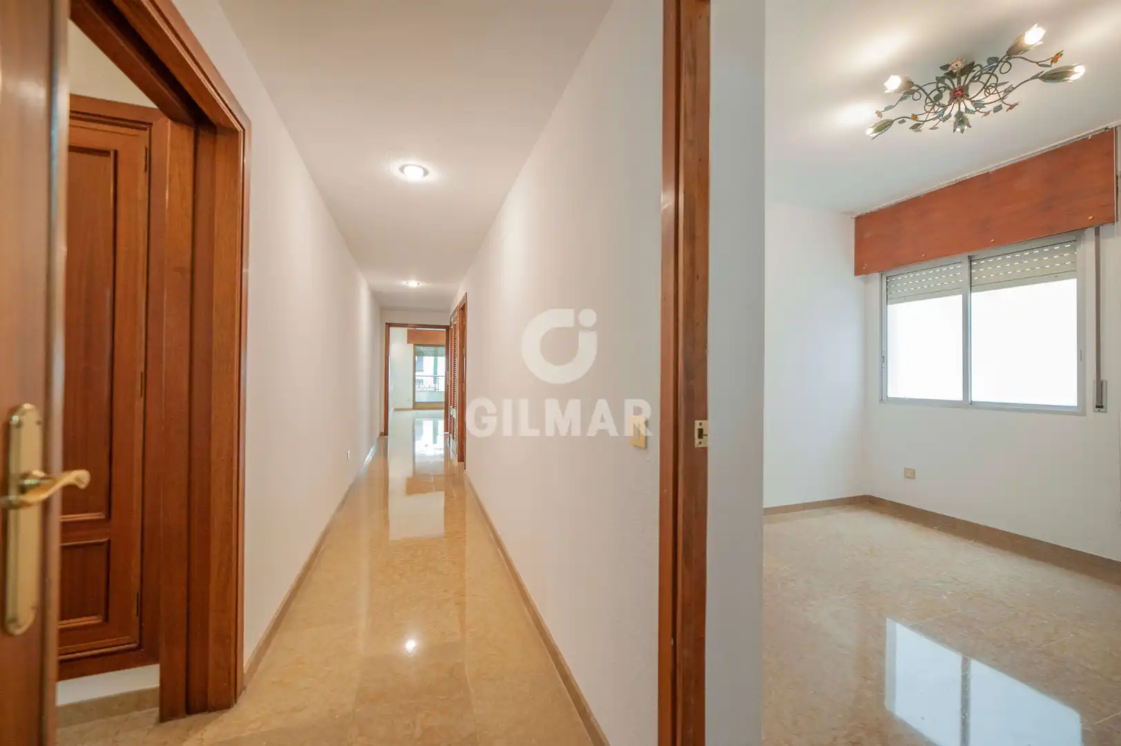 Piso de alquiler en Sevilla con Calefacción y Balcón
