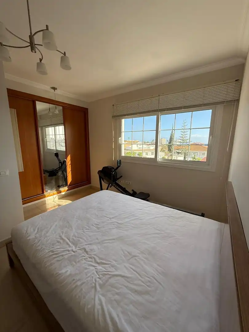 Dormitori de Casa o xalet en venda en Adeje amb Terrassa, Moblat i Piscina comunitària