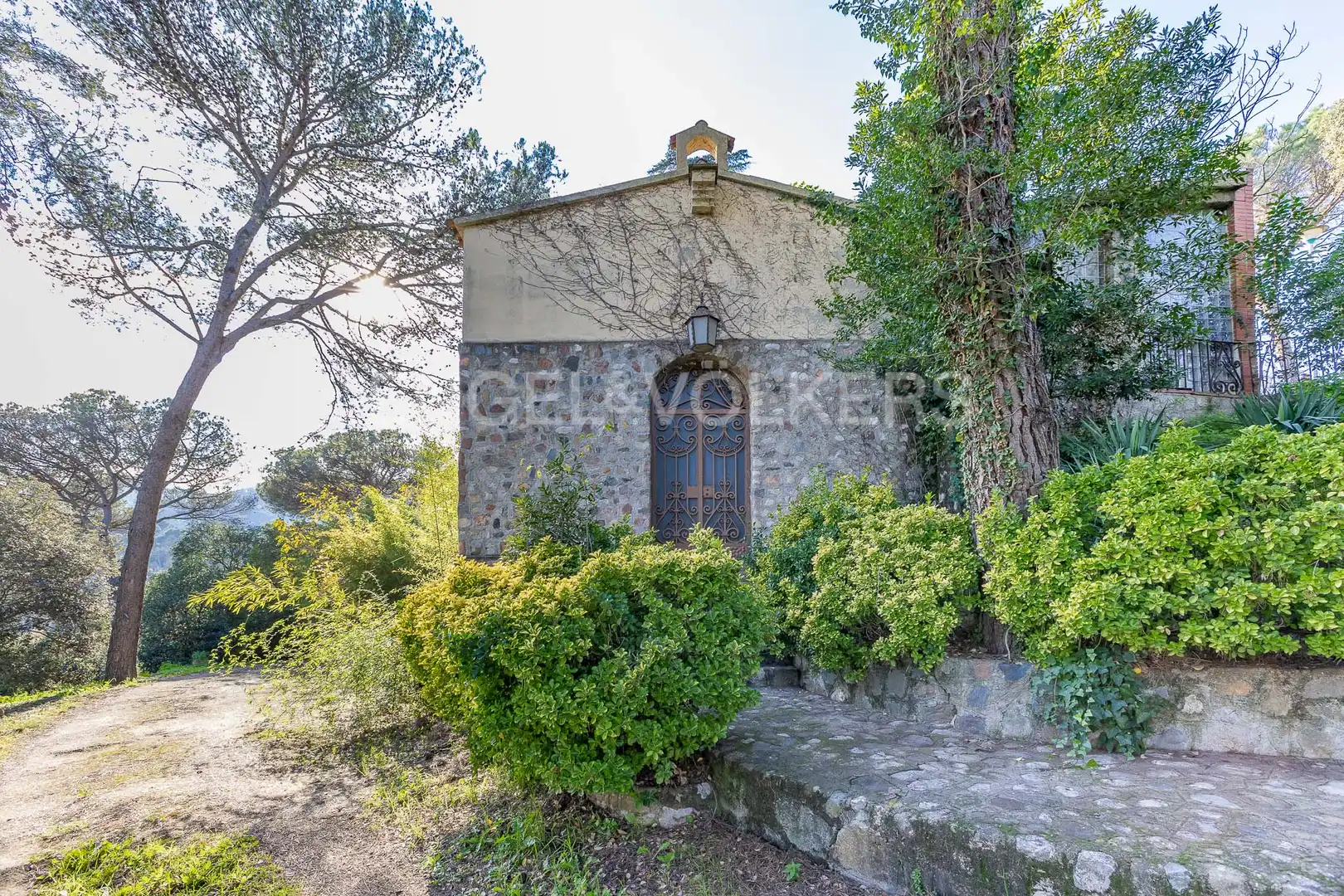 Vista exterior de Casa o xalet en venda en Montornès del Vallès, Barcelona