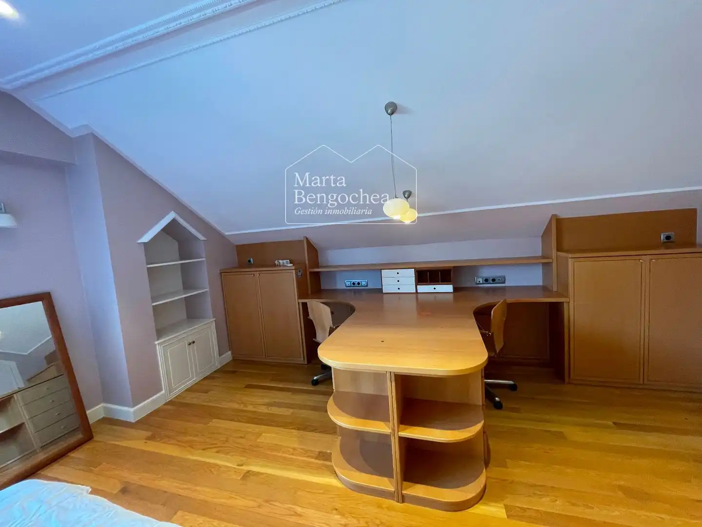 Casa adosada en venta en CALLE MENDIZABALA, Mendizorrotza - Armentia
