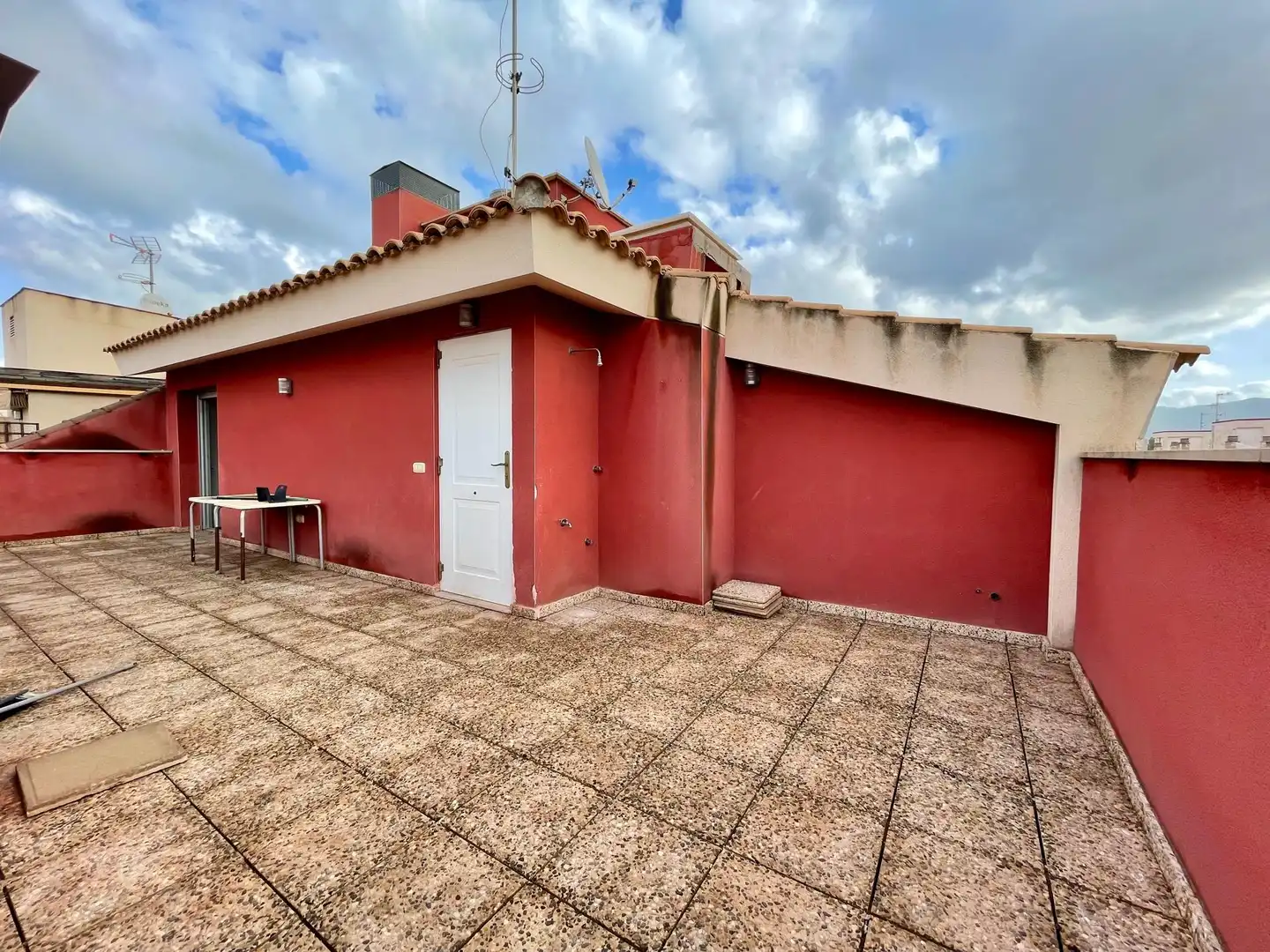 Exterior view of Attic for sale in  Murcia Capital  with Air Conditioner, Terrace and Storage room
