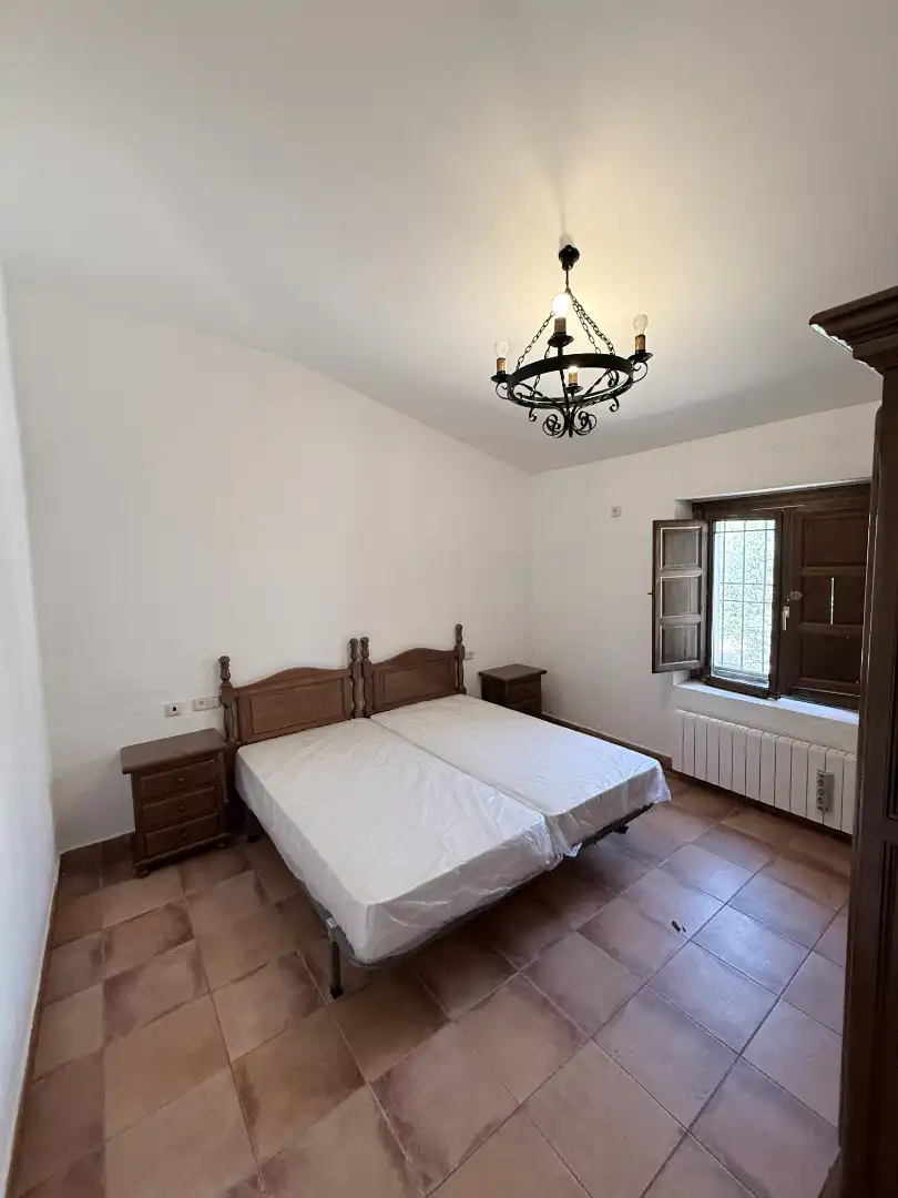 Dormitori de Casa o xalet en venda en El Bonillo amb Calefacció, Jardí privat i Terrassa
