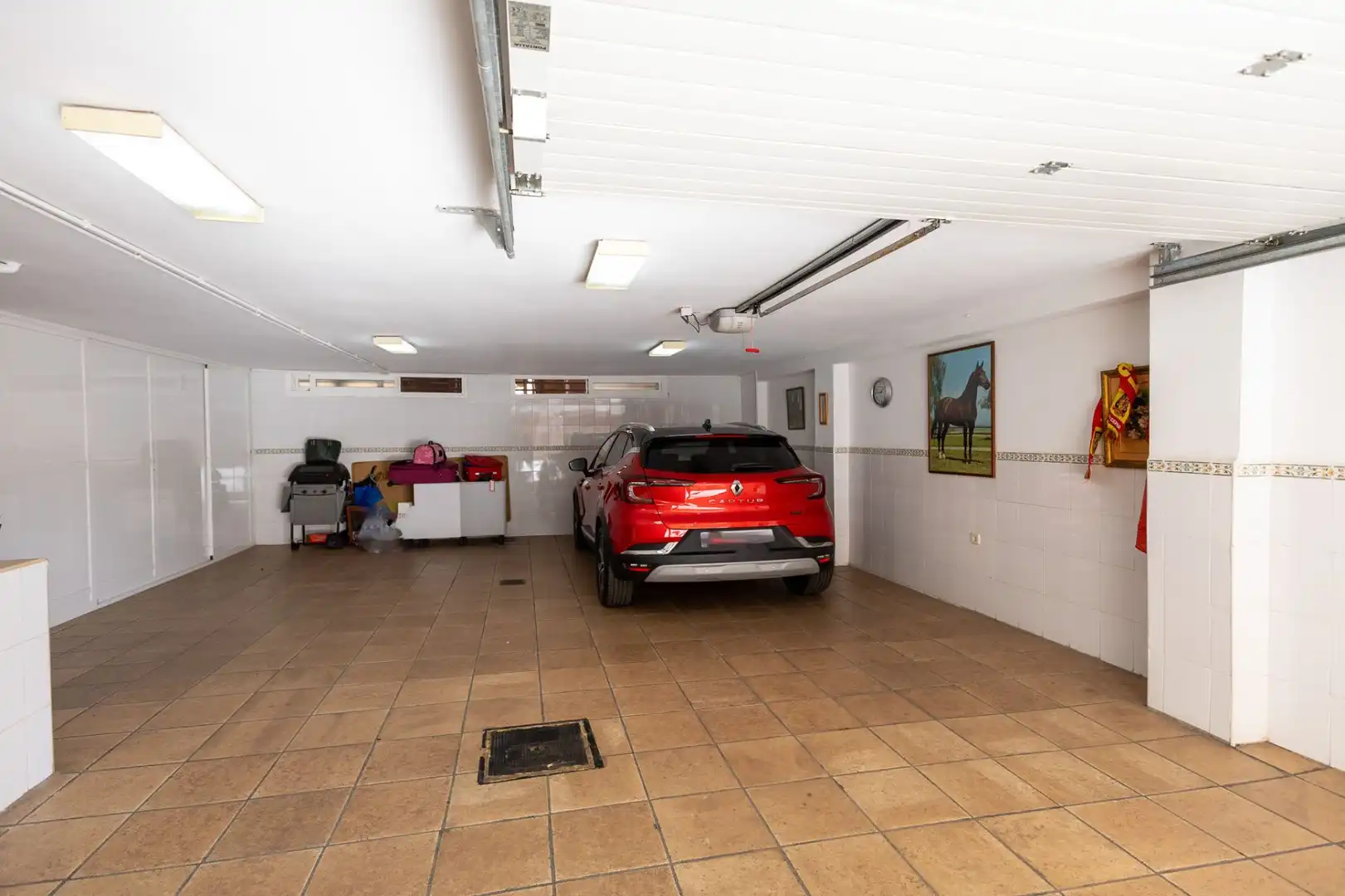 Parking de Casa o chalet en venta en Melilla con Aire acondicionado, Calefacción y Jardín privado