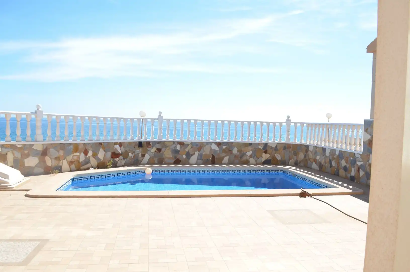 Piscina de Casa o xalet en venda en Torrevieja amb Aire condicionat, Calefacció i Jardí privat