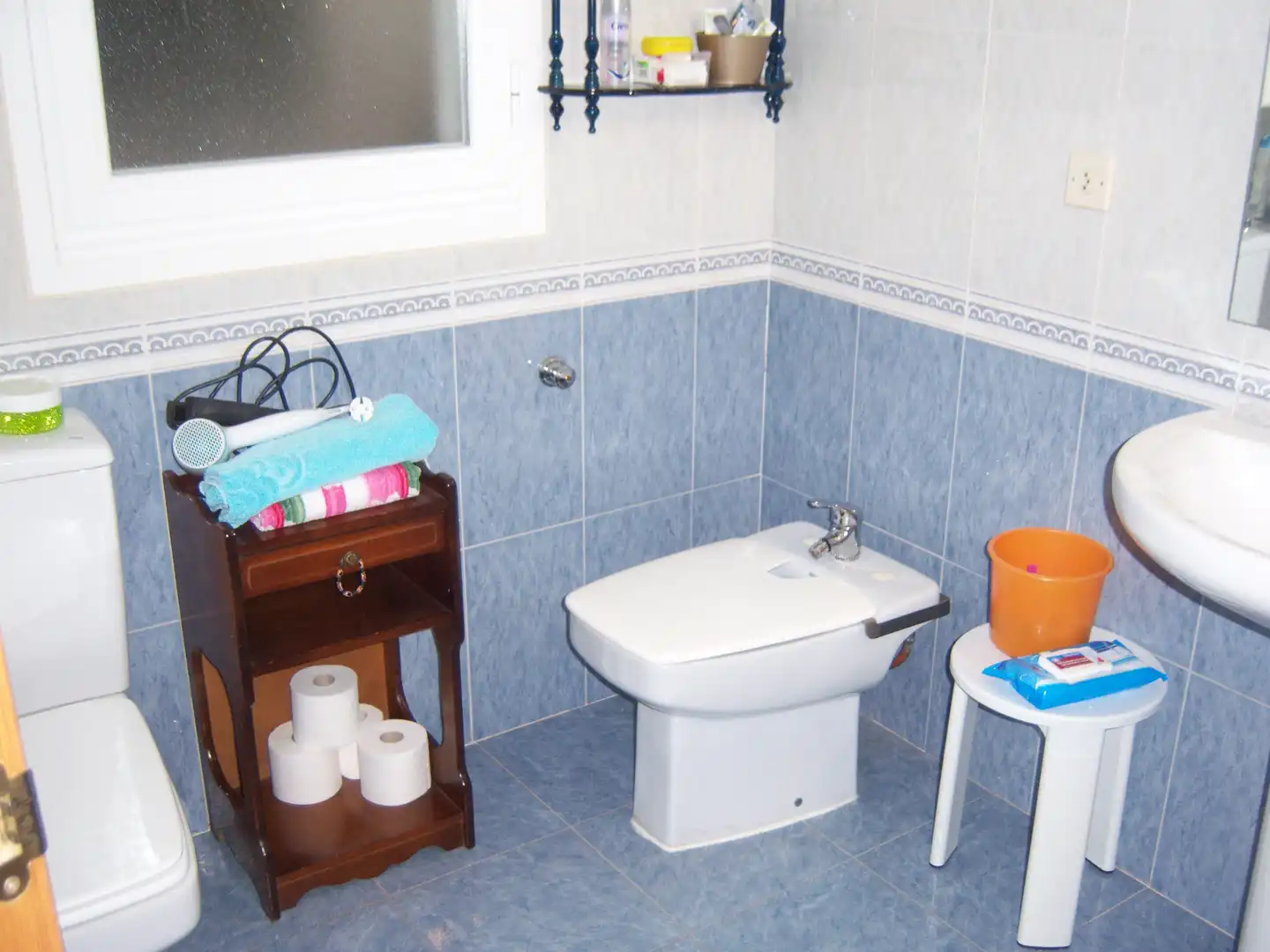 Baño de Piso de alquiler en Soria Capital  con Calefacción, Amueblado y Lavadora
