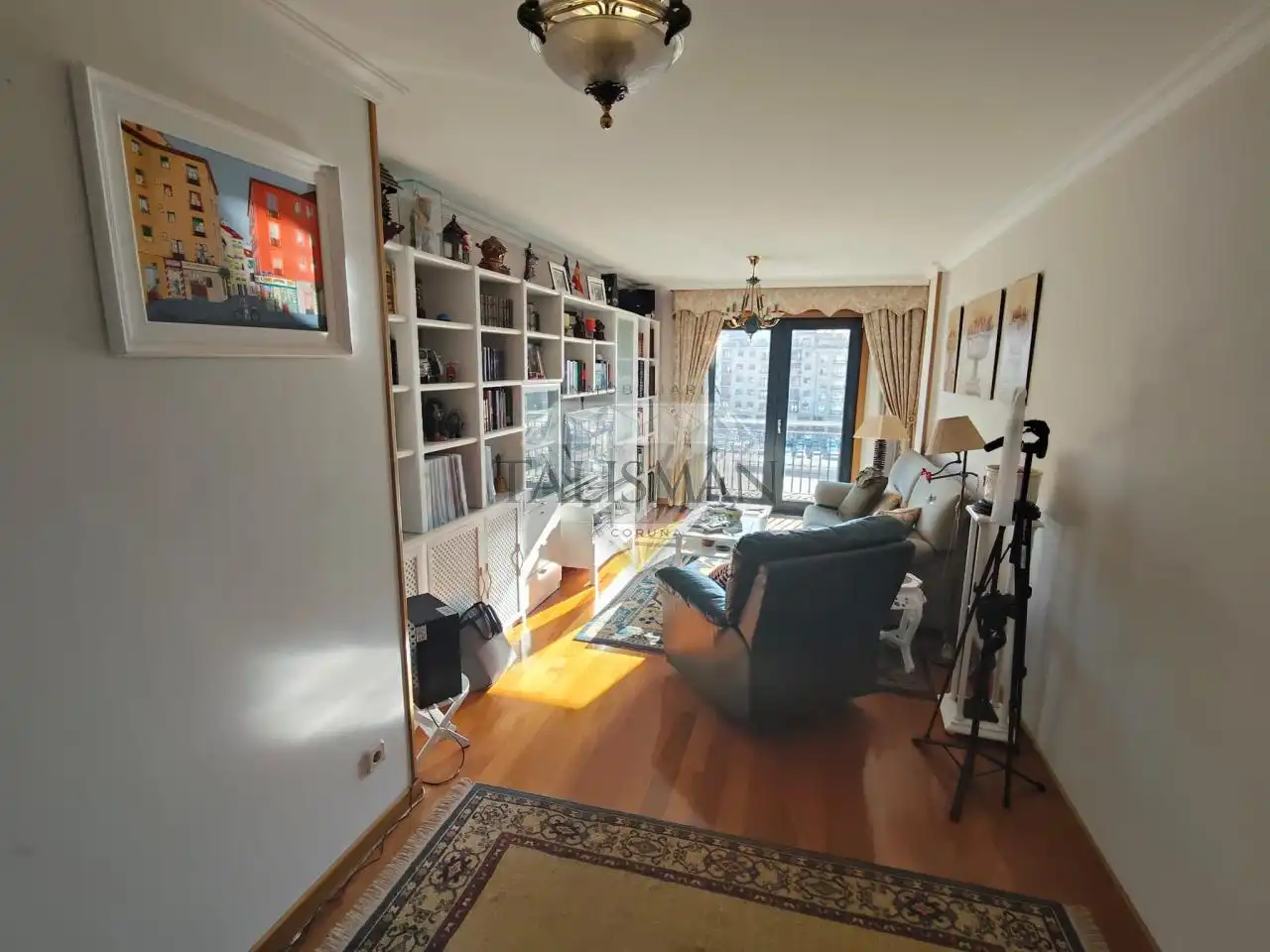 Sala de estar de Piso en venta en Vilagarcía de Arousa con Calefacción, Parquet y Trastero
