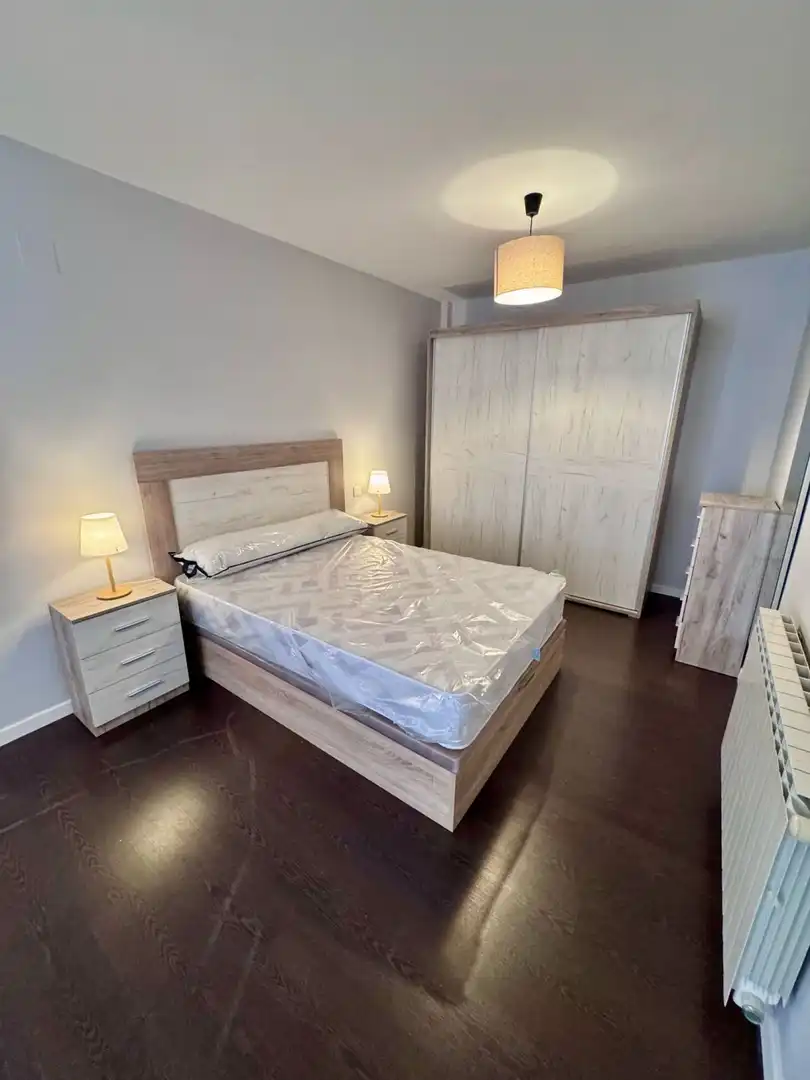 Habitación de Estudio en venta en Valdepeñas con Calefacción y Balcón