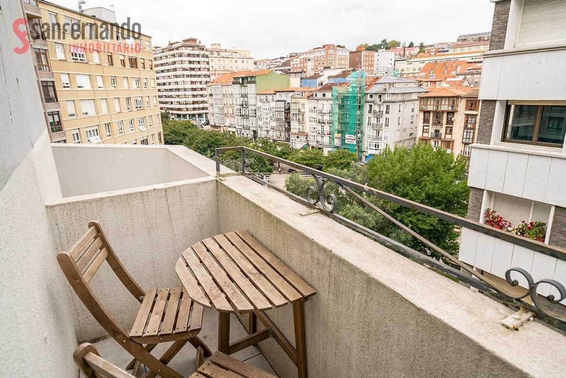 Piso en venta en Plaza de Juan Carlos I, Numancia - San Fernando