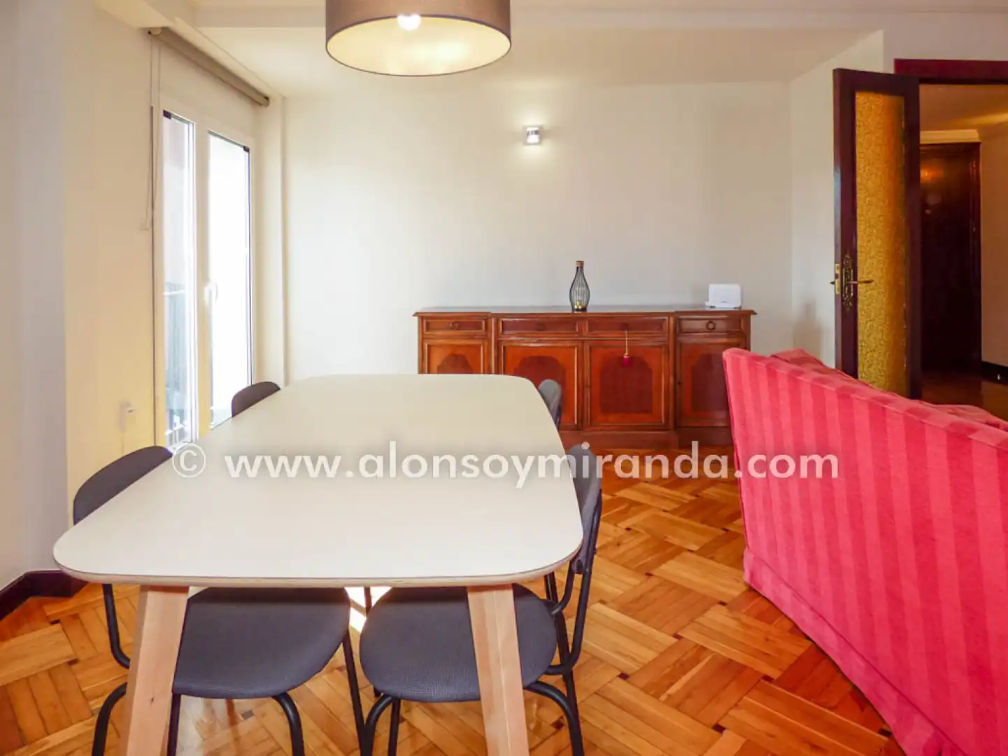 Wohnung zur Miete in Gijón - C/ Llanes, 2, Barrio del Centro