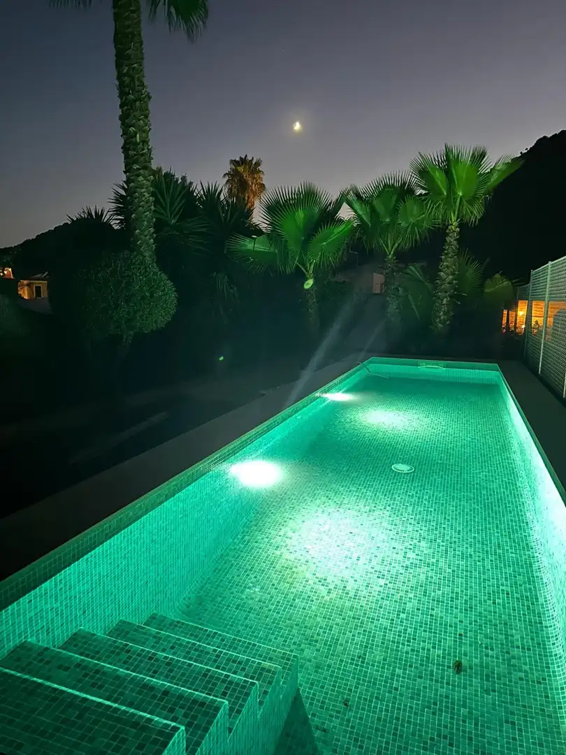 Piscina de Casa adosada de alquiler en Andratx con Aire acondicionado, Jardín privado y Terraza